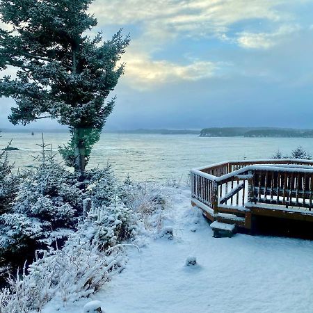 Goldilocks Bed & Breakfast Кадьяк Екстер'єр фото